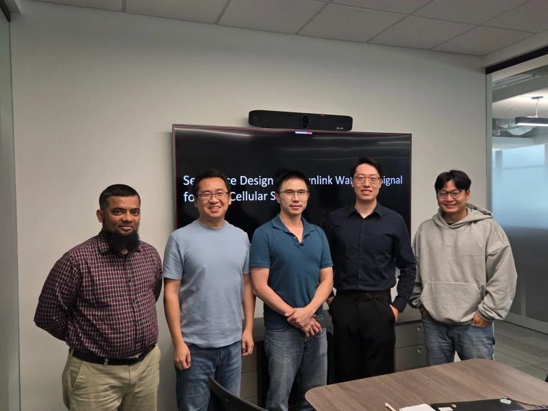 With the Samsung Research America RAN1 Standards team